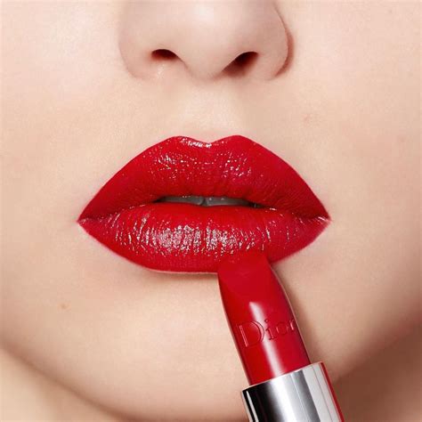 dior en rouge red lipstick